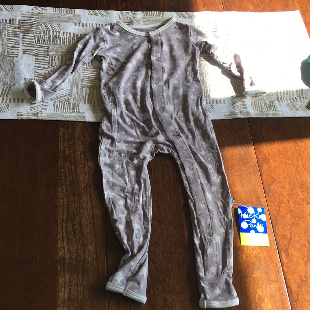 Kickee footless pajamas